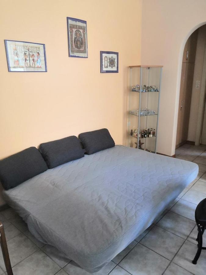 Beautiful And Cozy Appartment In Dafnh, Aten Exteriör bild